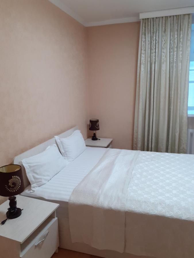 City Hotel Ustʼ-Kamenogorsk Exterior foto