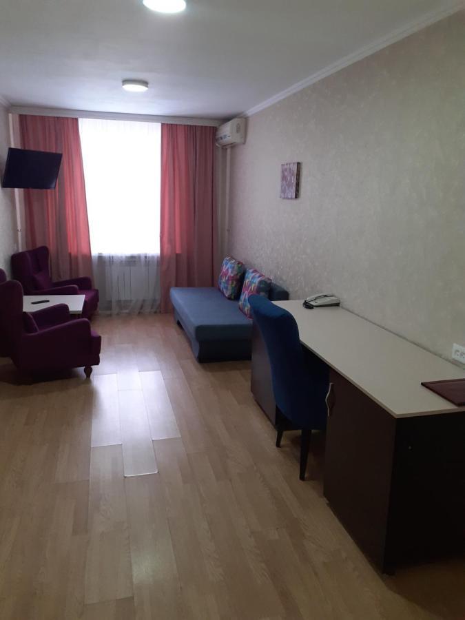 City Hotel Ustʼ-Kamenogorsk Exterior foto